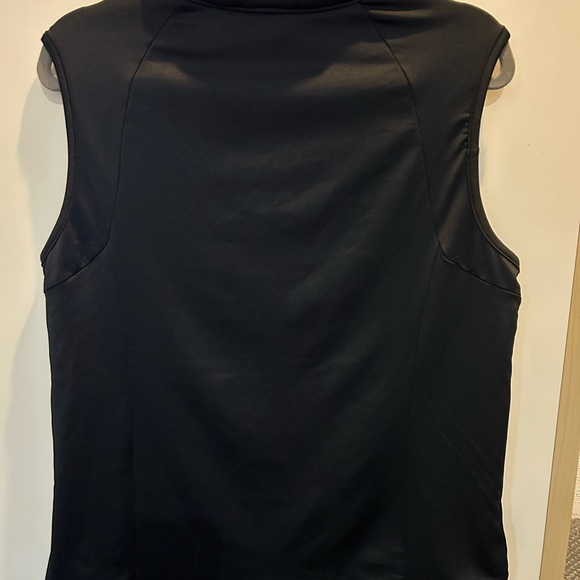 ACX Active Ladies light weight size medium black quilted vest - Picture 3 of 4